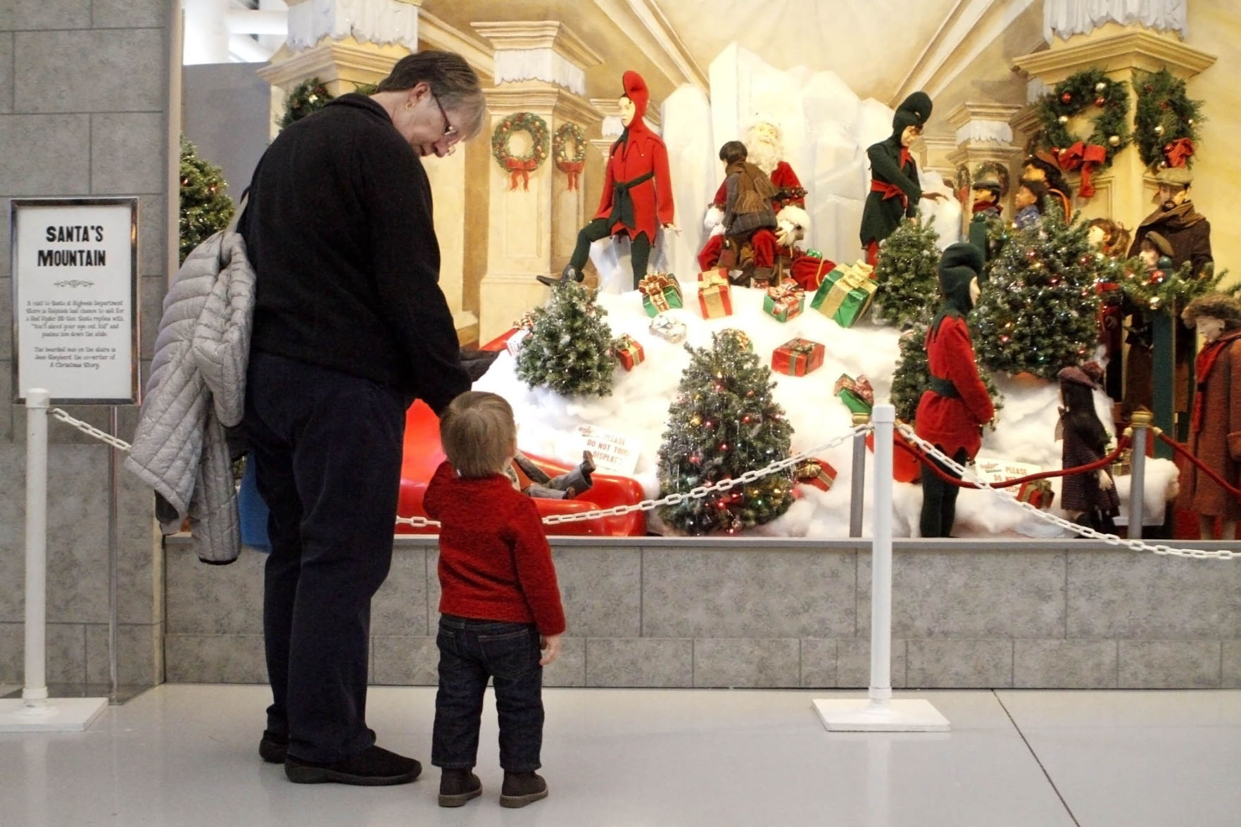 ‘A Christmas Story’ Comes Home